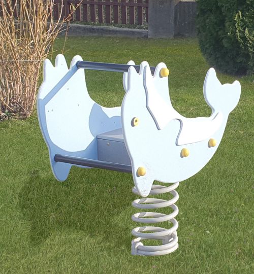 Rugós beülős delfin